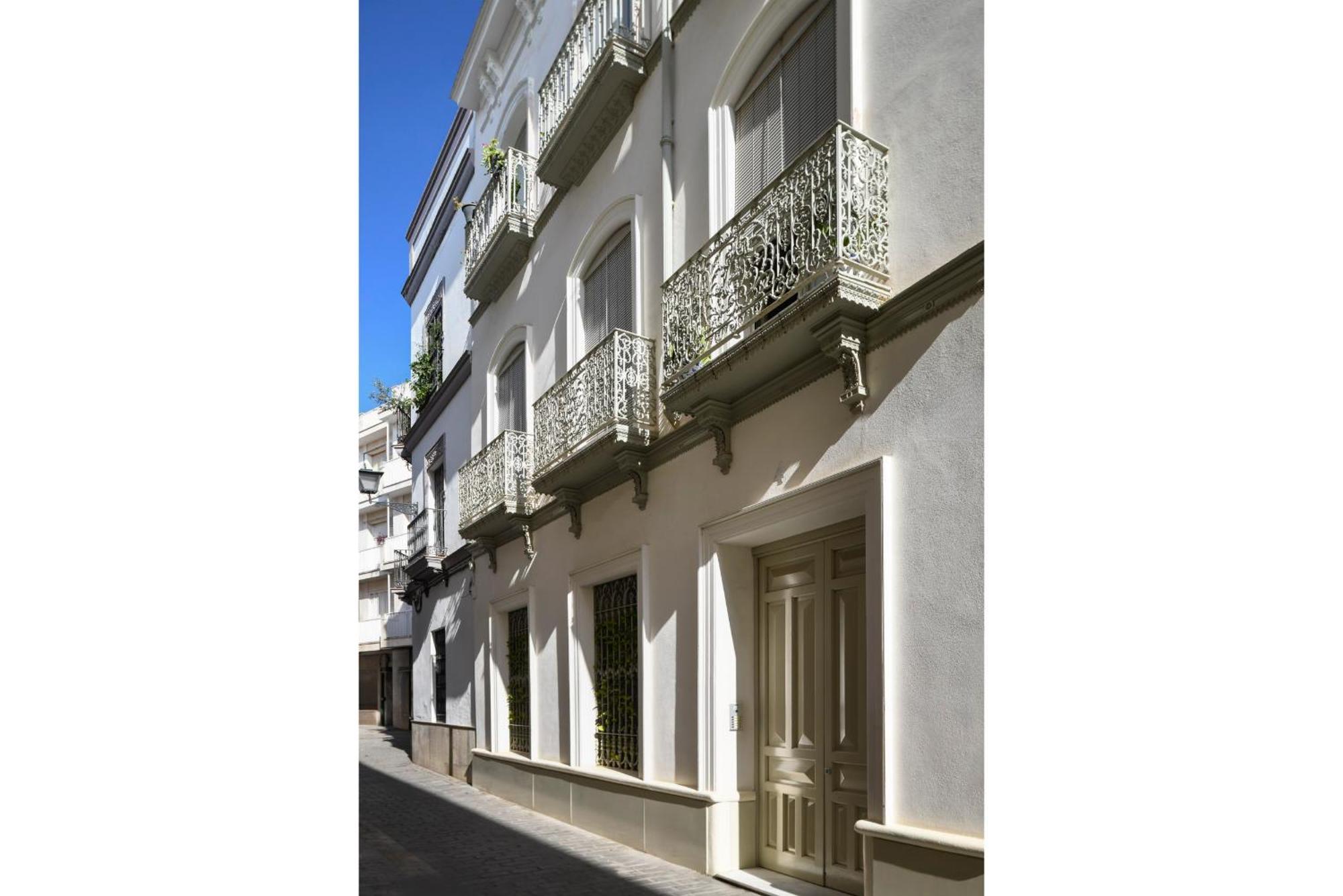 Magno Apartments Cervantes 塞维利亚 外观 照片